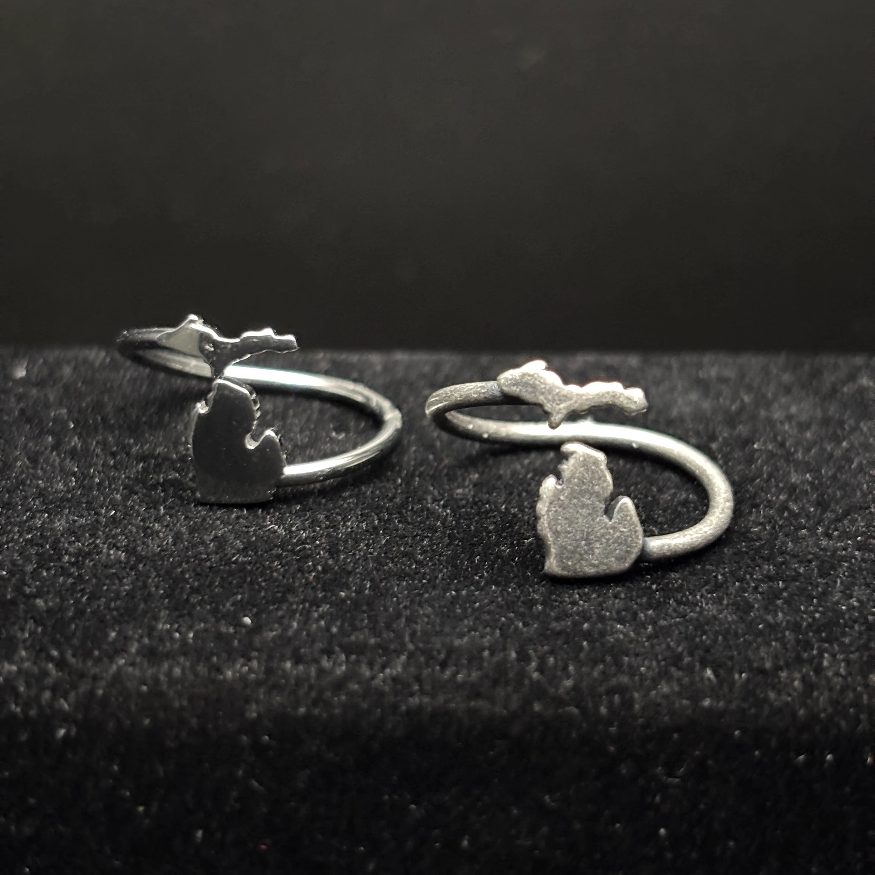 Upper and Lower Adjustable Michigan Ring - Image 4